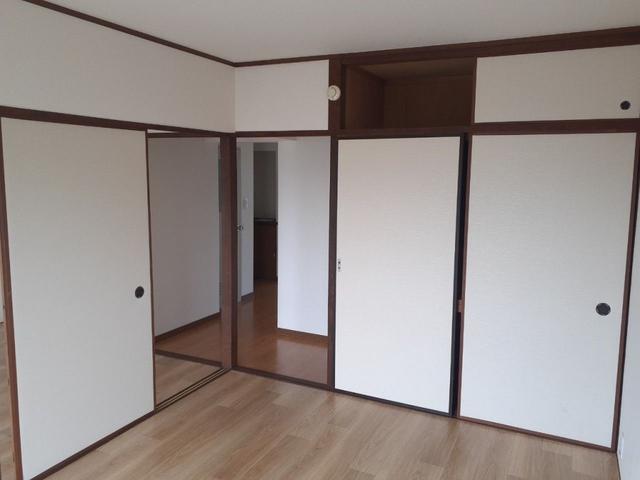 収納　【洋室】同建物別部屋　現況優先