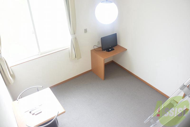 居室・リビング　２Ｆは絨毯です！！