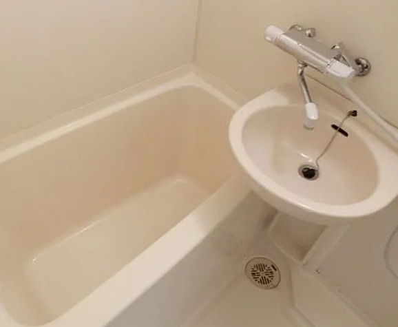 バス・シャワールーム　別部屋の写真を使用しております。