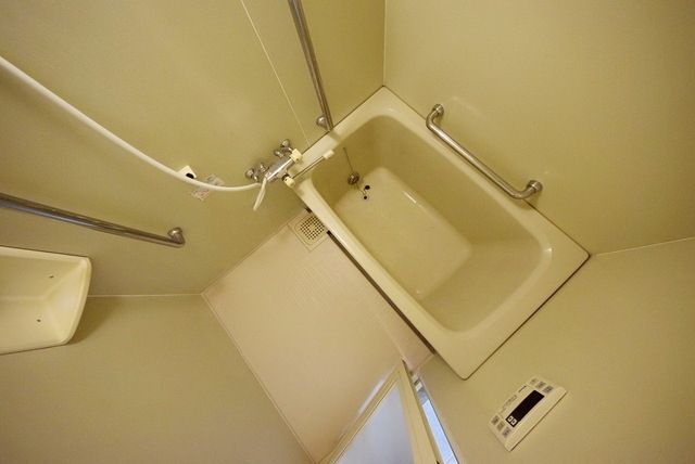 バス・シャワールーム　別号室の写真になります。