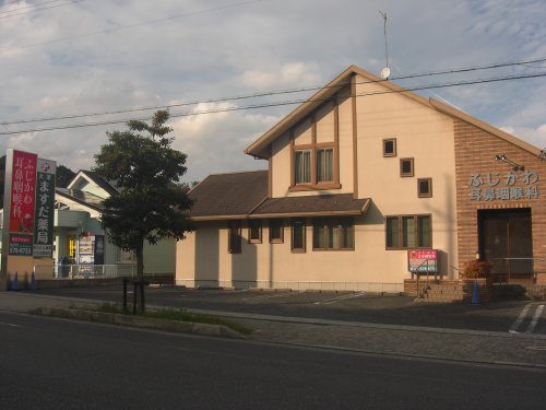病院　ふじかわ耳鼻咽喉科（病院）まで1864m