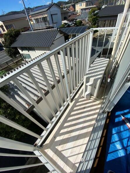 バルコニー　南向きで日当たり良好