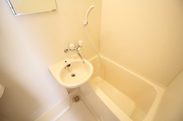 バス・シャワールーム　（別タイプ参考写真）プリズムスクエア本駒込　文京区向丘2