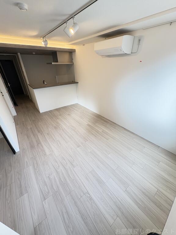 居室・リビング　（写真は同タイプ）