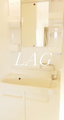 洗面設備　独立洗面台です。