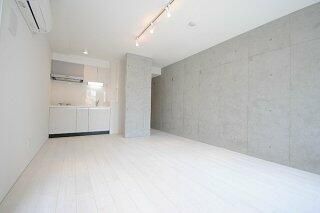 居室・リビング　こちらのリビングで趣味の時間をお楽しみください