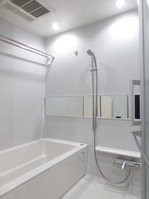 バス・シャワールーム　バス※別部屋参考写真