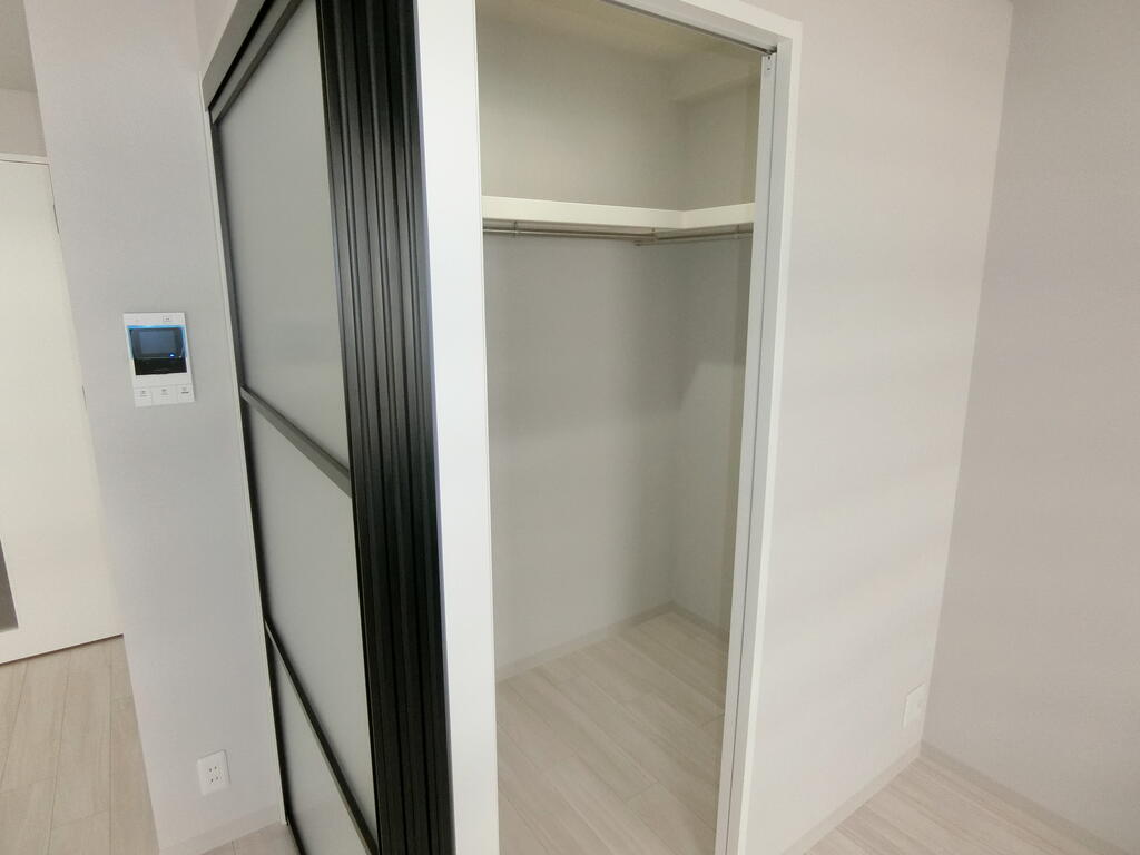 収納　ウォークインクローゼット