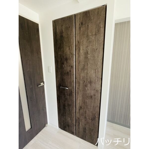 収納　同型タイプの為、現状を優先いたします。