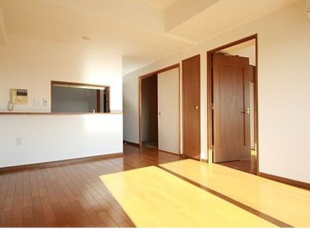 居室・リビング　ゆったりとした居間です