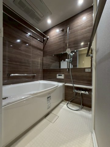 バス・シャワールーム