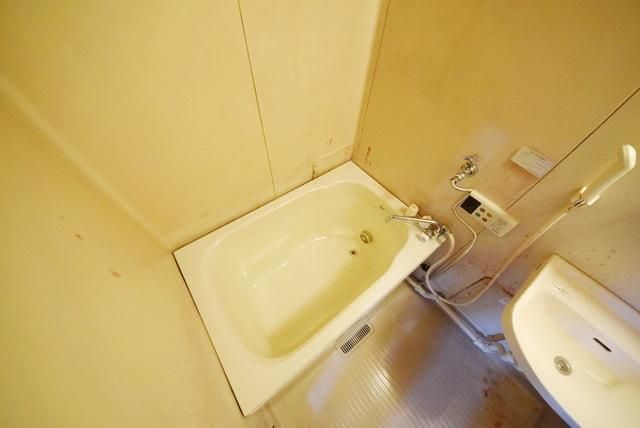 バス・シャワールーム　追い焚きできます♪