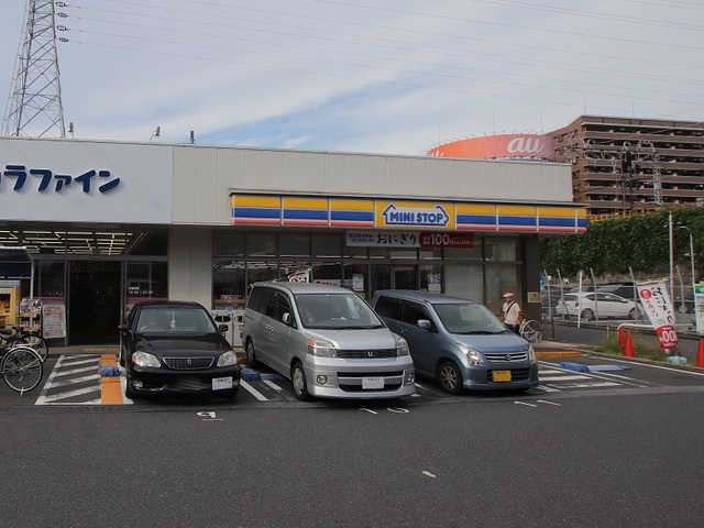 コンビニ　ミニストップ（コンビニ）まで170m
