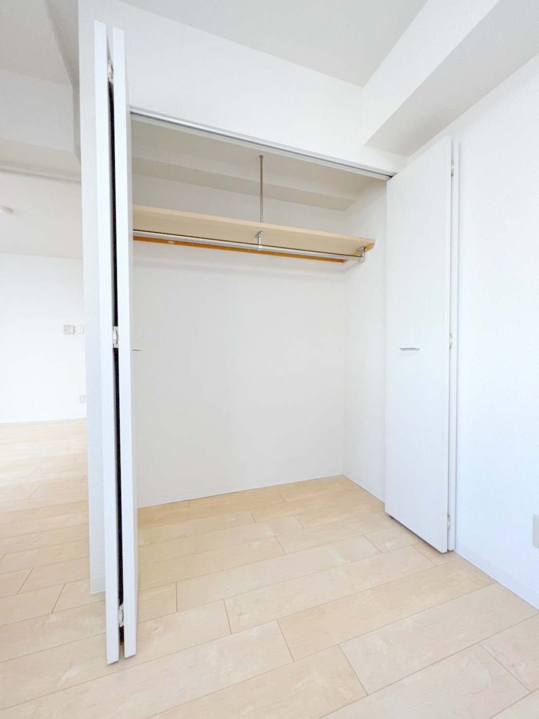 収納　衣類の収納に便利なクローゼットが付いています！