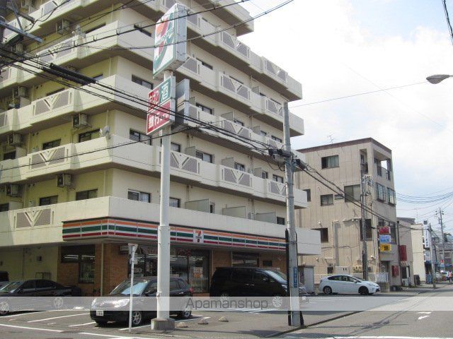 コンビニ　セブンイレブン（コンビニ）まで89m