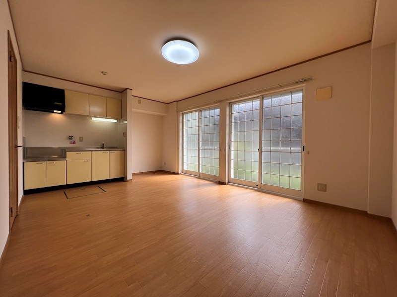 居室・リビング　同仕様写真