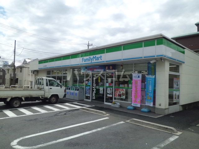 コンビニ　ファミリーマート松戸中根長津町店（コンビニ）まで871m