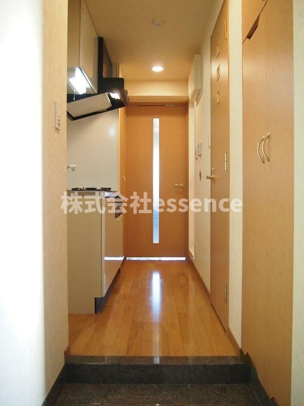 玄関　弊社ではオンライン対応・現地対応可能です♪