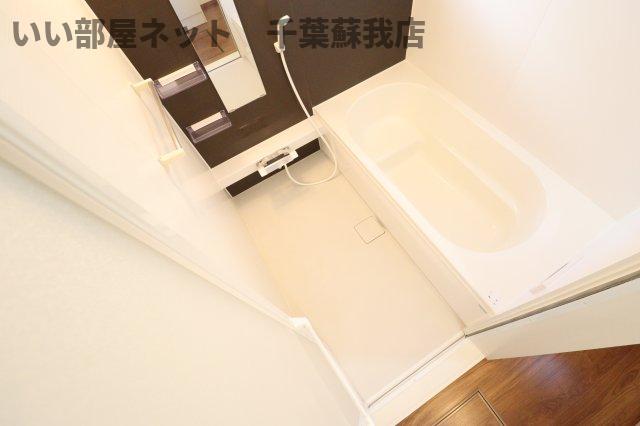 バス・シャワールーム　お風呂で日々の疲れを落としましょう