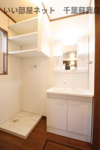 洗面設備　広い洗面スペース