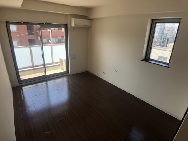 居室・リビング　洋室8.1帖の大きな１K