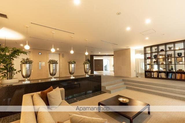 ロビー　ロビー