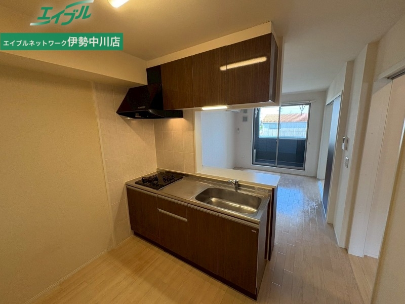 キッチン　同物件別室画像