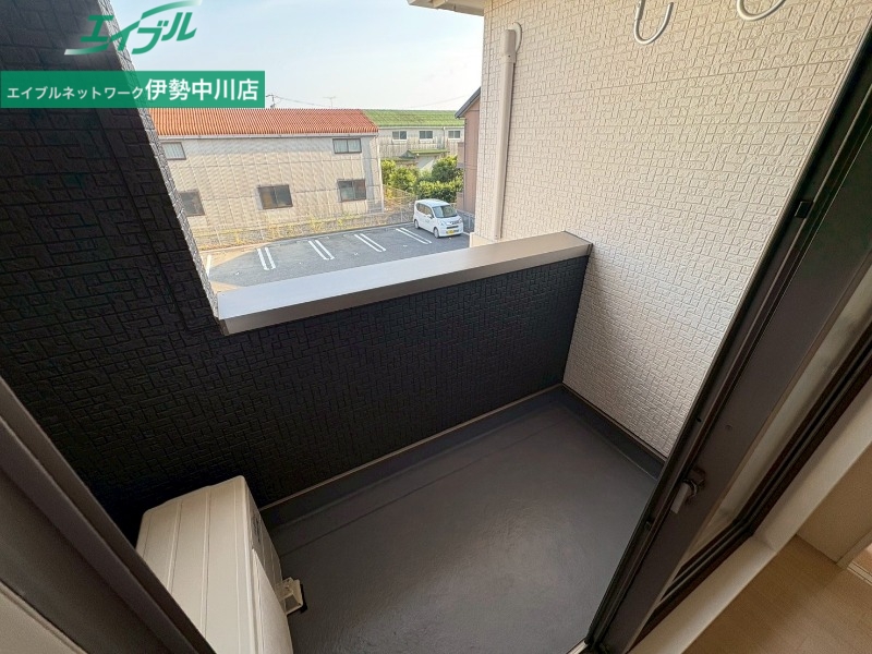 バルコニー　同物件別室画像