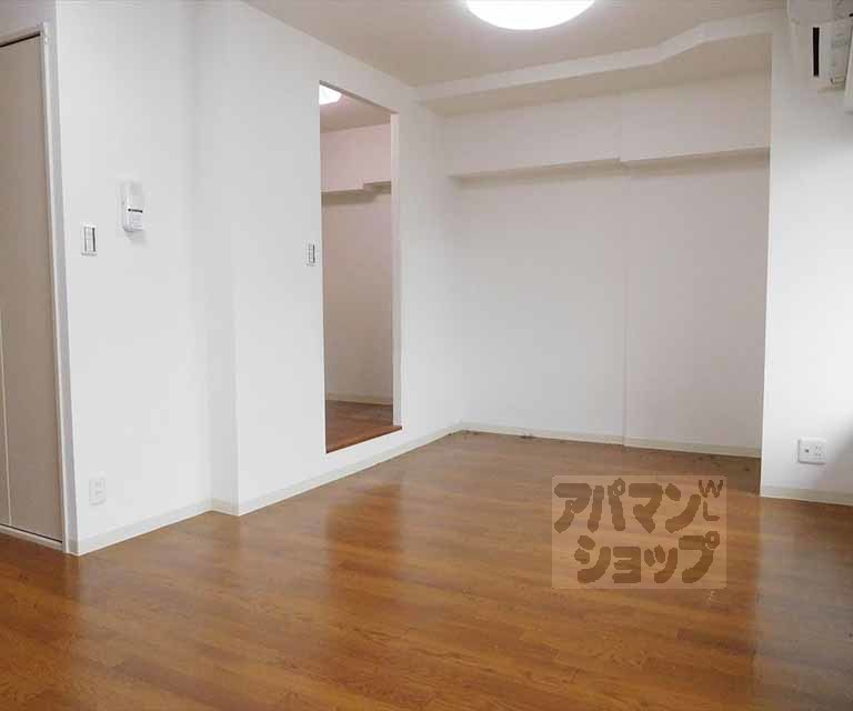 居室・リビング　洋室