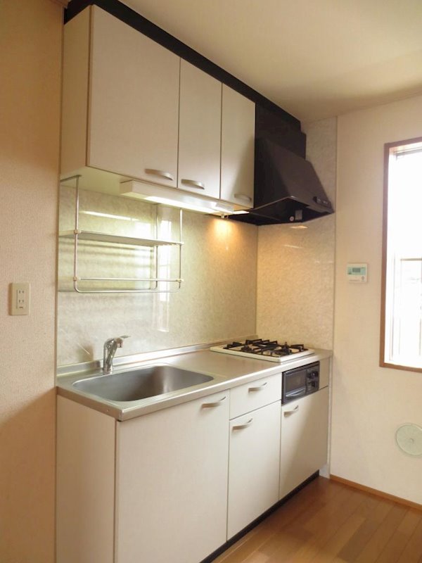 キッチン　※別部屋参考写真