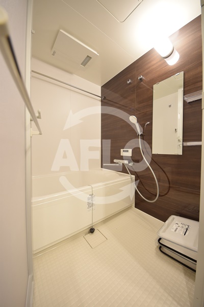 バス・シャワールーム　エスリードコート堺筋本町　風呂