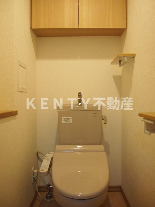 トイレ　清潔感のあるトイレです