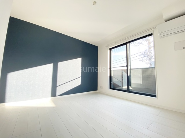 居室・リビング　日当り良好のリビングです☆