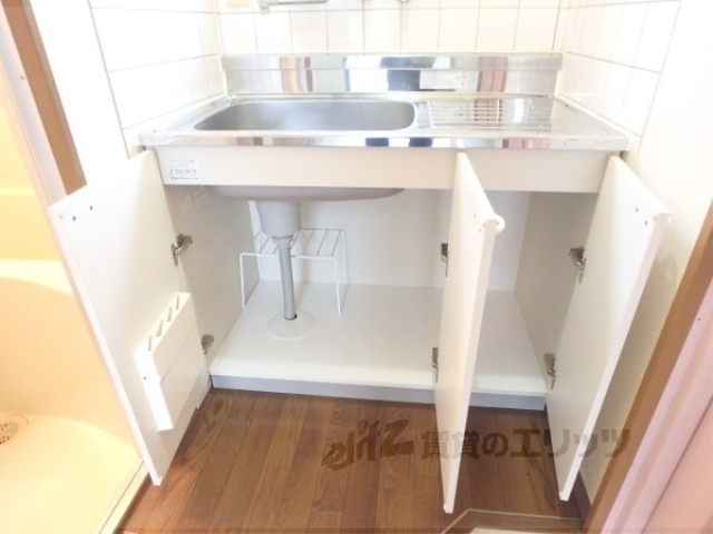 収納　キッチン