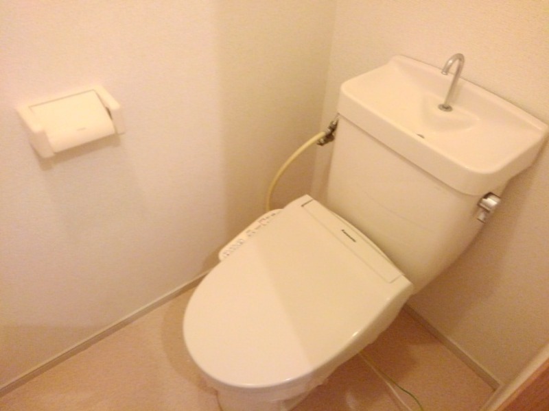 トイレ　図面と現状に相違がある場合には現状を優先