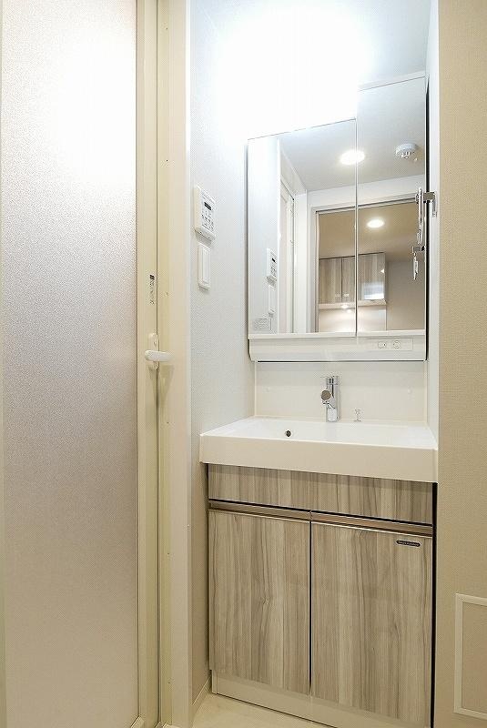 洗面設備　☆嬉しい独立洗面台☆