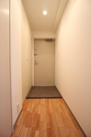 玄関　★弊社の仲介手数料は全物件、賃料の55％です★