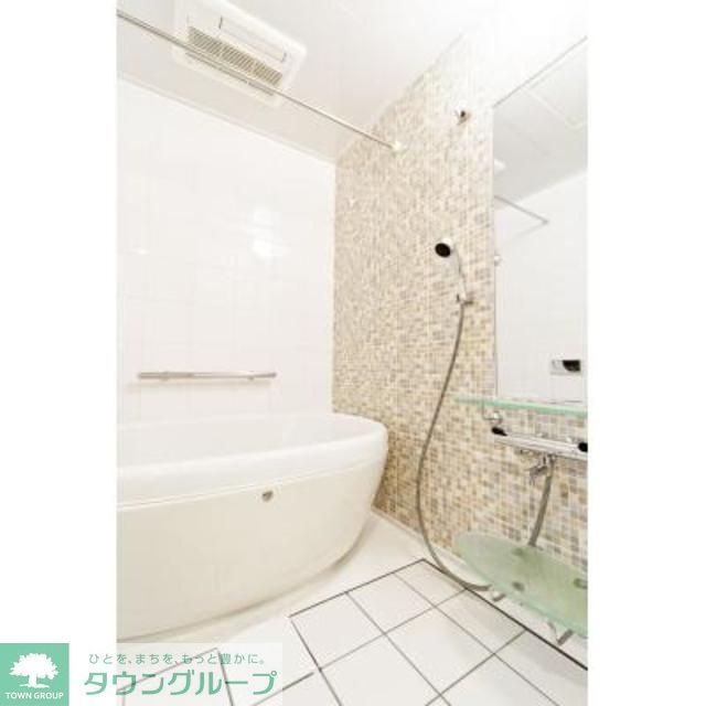 バス・シャワールーム　※写真は同タイプ住戸です。