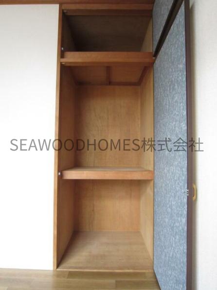 収納　収納広々！２段構造でデッドスペースを作りません。