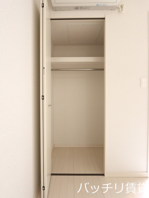 収納　同型タイプの為、現状を優先致します。