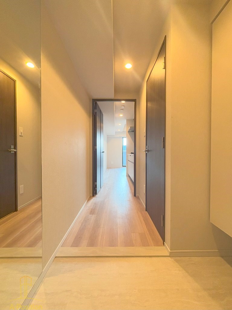 玄関　シーズンフラッツ中崎