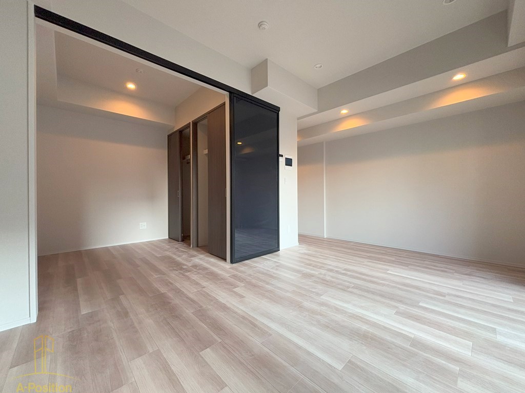 居室・リビング　シーズンフラッツ中崎