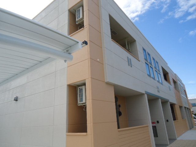 建物外観　外観写真（昼）