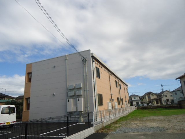 建物外観　外観写真（昼）