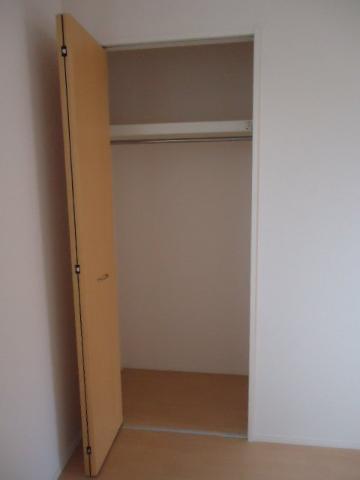 収納　洋室収納