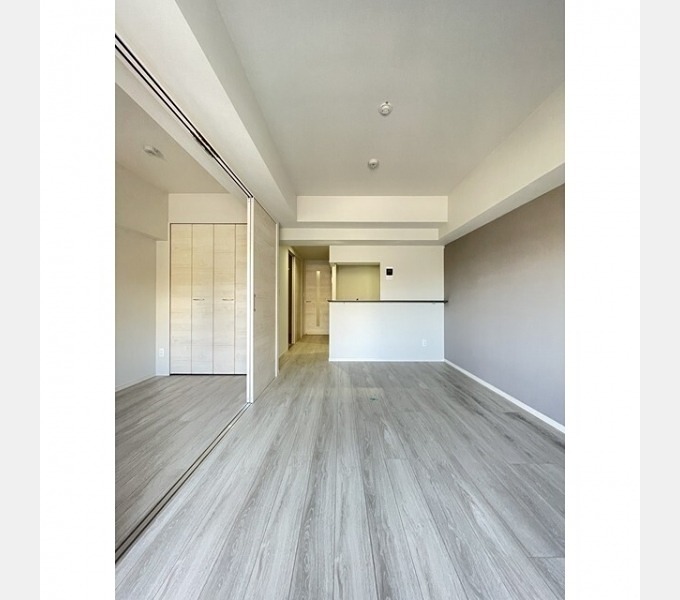 居室・リビング　12.1帖のリビングです☆