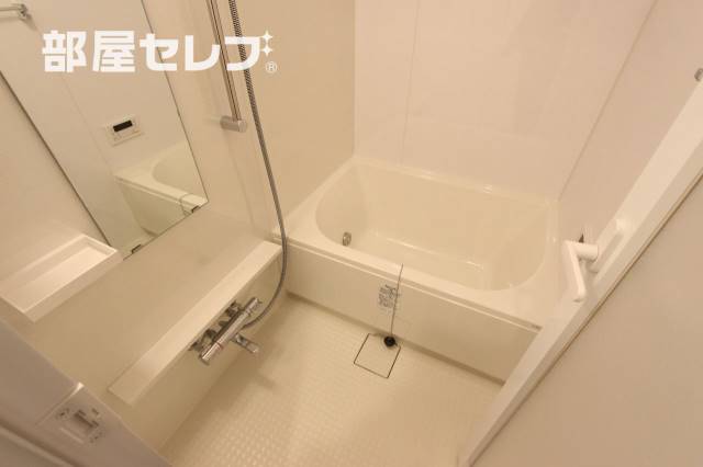 バス・シャワールーム　※反転タイプ写真