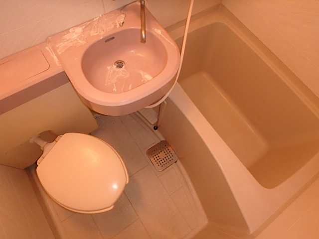 バス・シャワールーム　一人暮らしはシンプルなのがいいんです