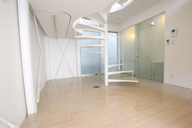 その他部屋・スペース　８．１帖の洋室♪