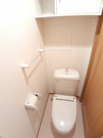 トイレ　ゆったりとした空間のトイレです